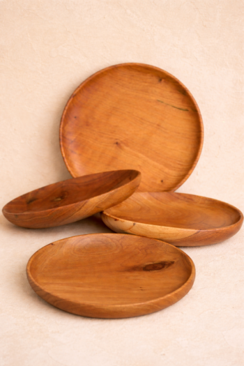 WOODEN SAUCER PLATE