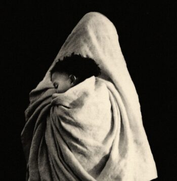 Mother and child - BW 15